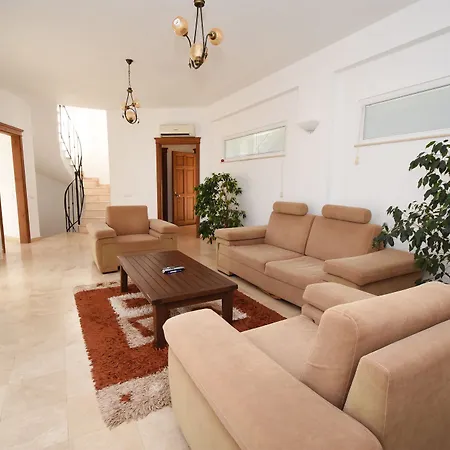 Kal1400 Badem 3 Bedrooms